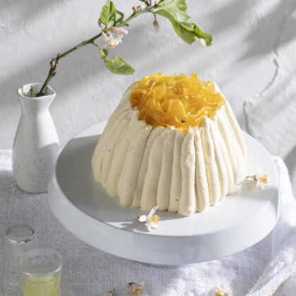 Cake - Luna